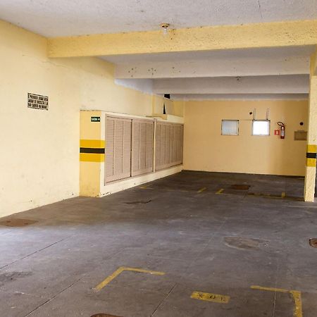 Lindo 2 Quartos Com Piscina E Ar Na Praia Do Forte Cabo Frío Exterior foto