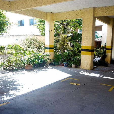 Lindo 2 Quartos Com Piscina E Ar Na Praia Do Forte Cabo Frío Exterior foto
